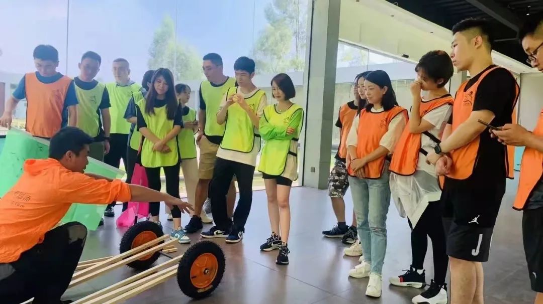 图片[37]团建123-营造惊奇团建体验【主题团建推荐 | F1赛车】现实版速度与激情！闯关挑战，创意比拼，打造团队专属“战车”团建123-营造惊奇团建体验团建123-为团建而生,让团建更简单