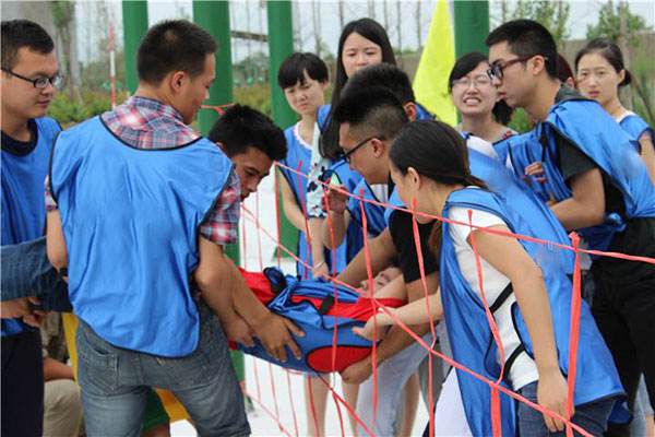 团队策略感恩—电网团建123-营造惊奇团建体验团建123-为团建而生,让团建更简单