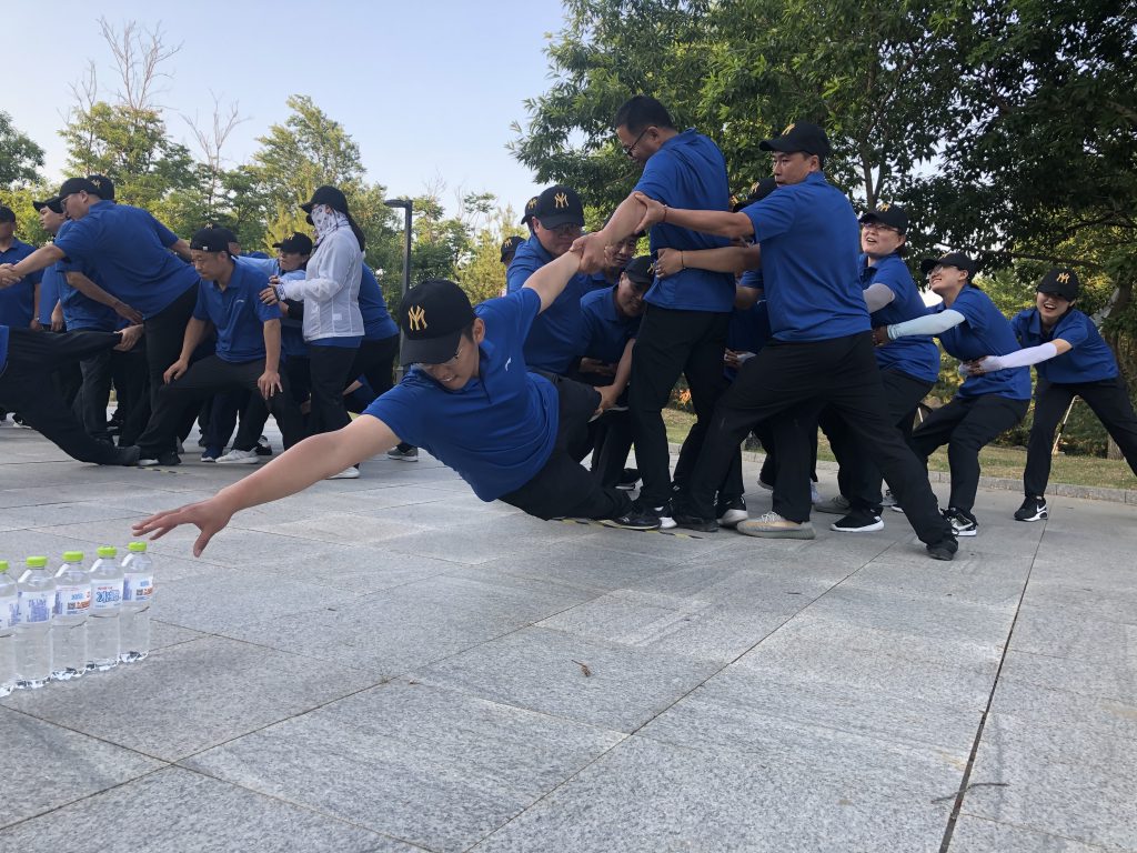 图片[5]团建123-营造惊奇团建体验经典协作信任项目—群龙取水团建123-营造惊奇团建体验团建123-为团建而生,让团建更简单