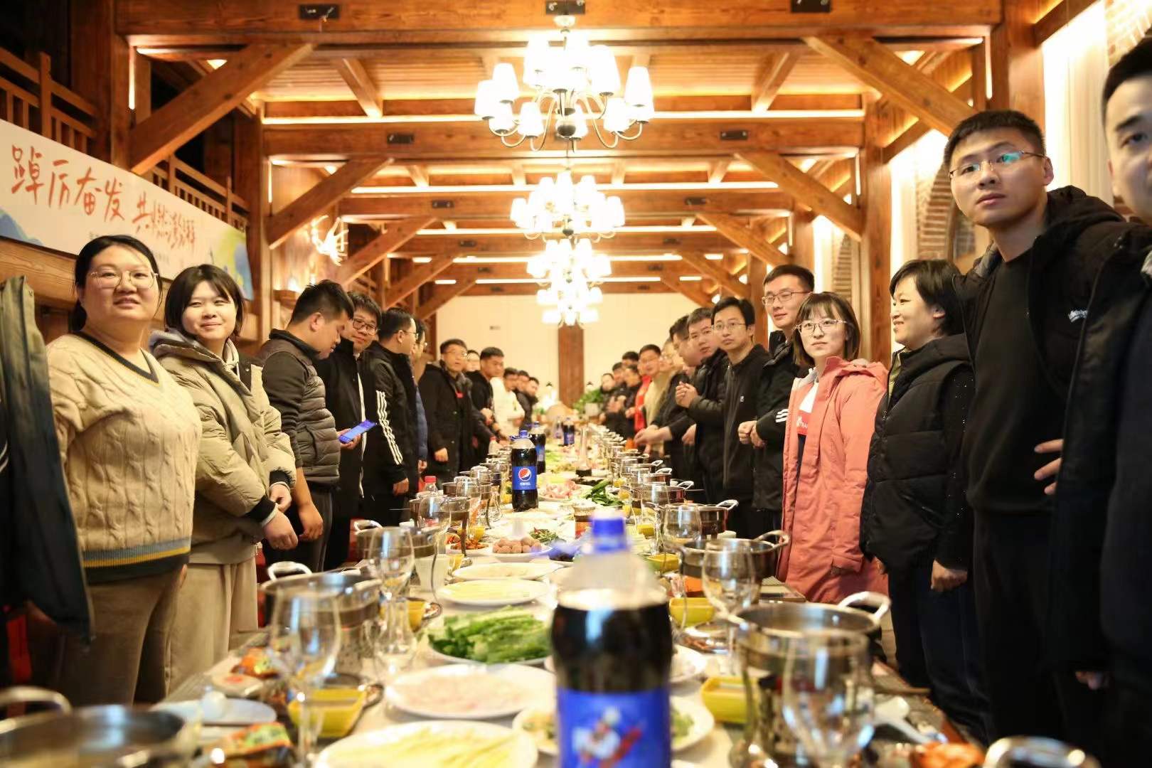 济南·南部山区—九如山5A级拓展训练基地团建123-营造惊奇团建体验团建123-为团建而生,让团建更简单