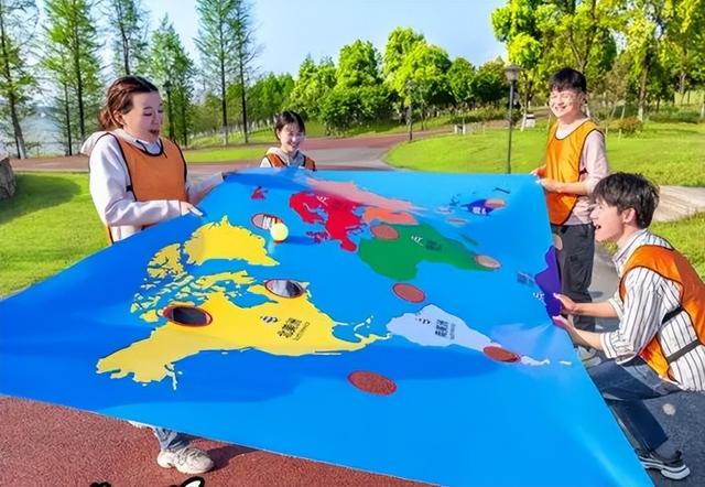 环游世界团建123-营造惊奇团建体验团建123-为团建而生,让团建更简单